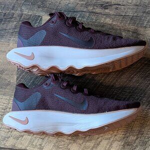 Nike Motiva Walking Shoes Burgundy Red Sneakers